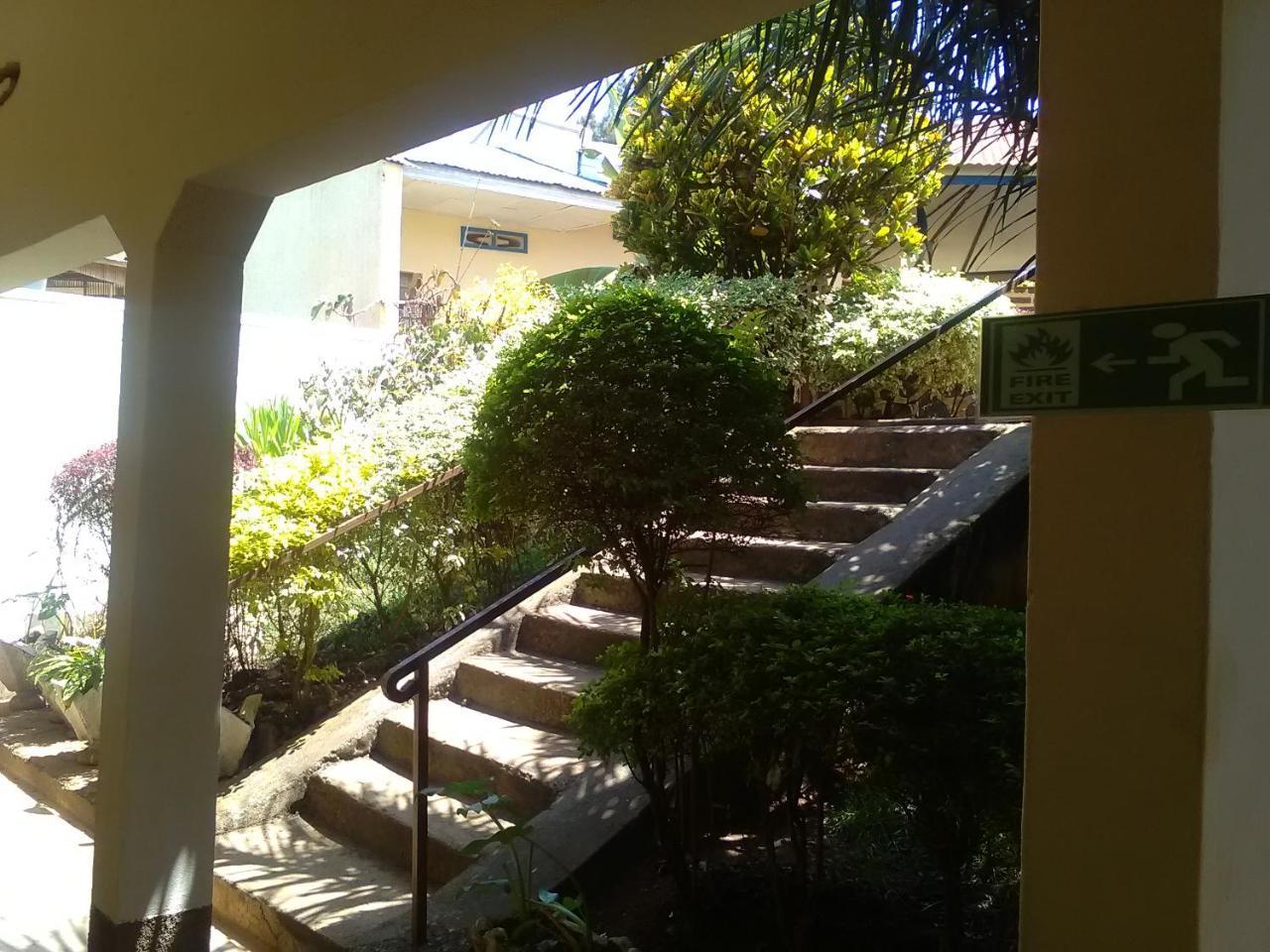 Cyangugu Gloria Motel المظهر الخارجي الصورة