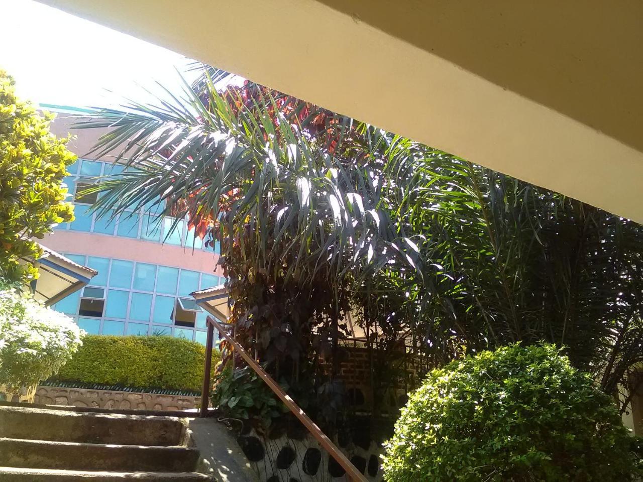 Cyangugu Gloria Motel المظهر الخارجي الصورة